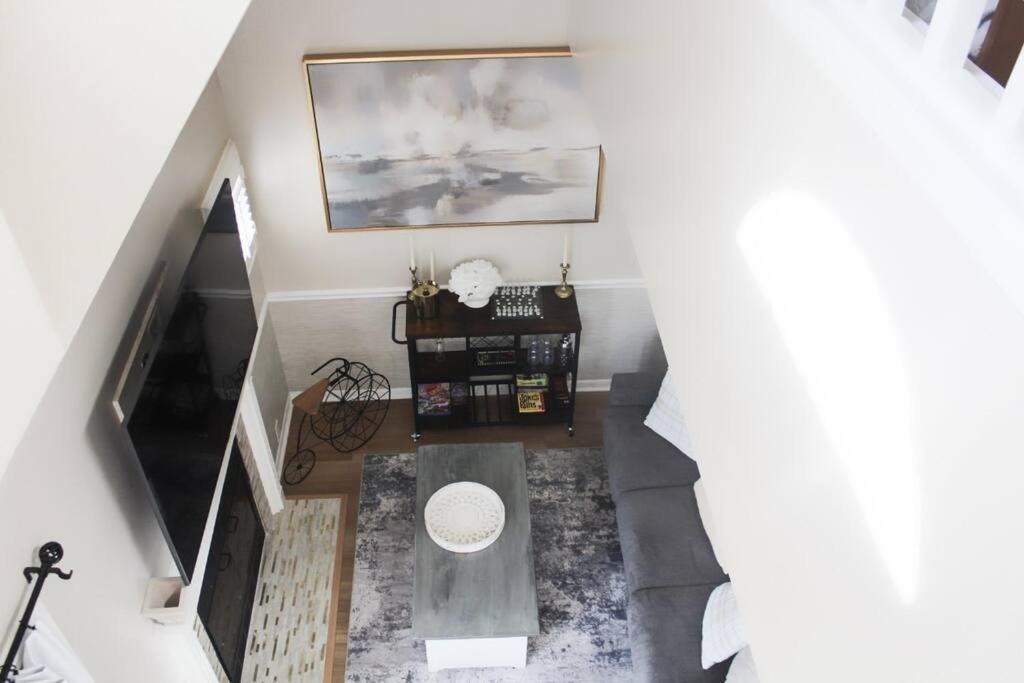 Cozy French Style Villa- 3 Bed-Casino-Pools-Jacuzzi ノーウィッチ エクステリア 写真